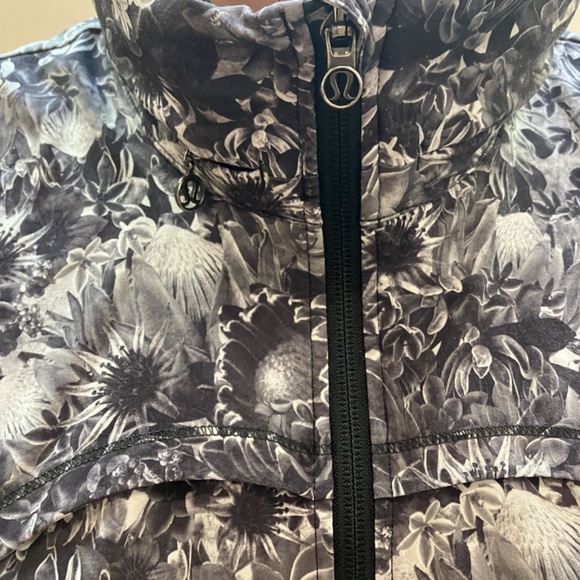 Lululemon Bring Back The Track Jacket - Picture 8 of 11